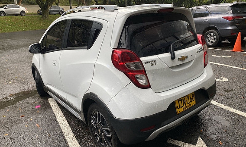 Chevrolet Spark Gt 1...