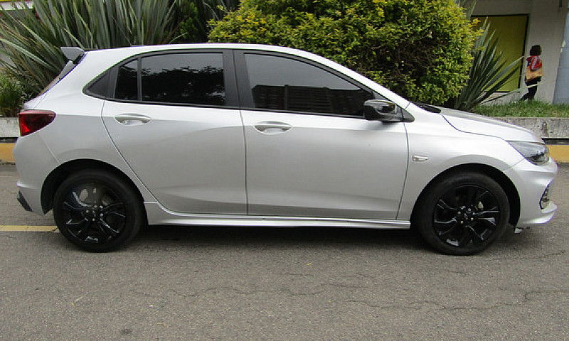 Chevrolet Onix 1.0T ...