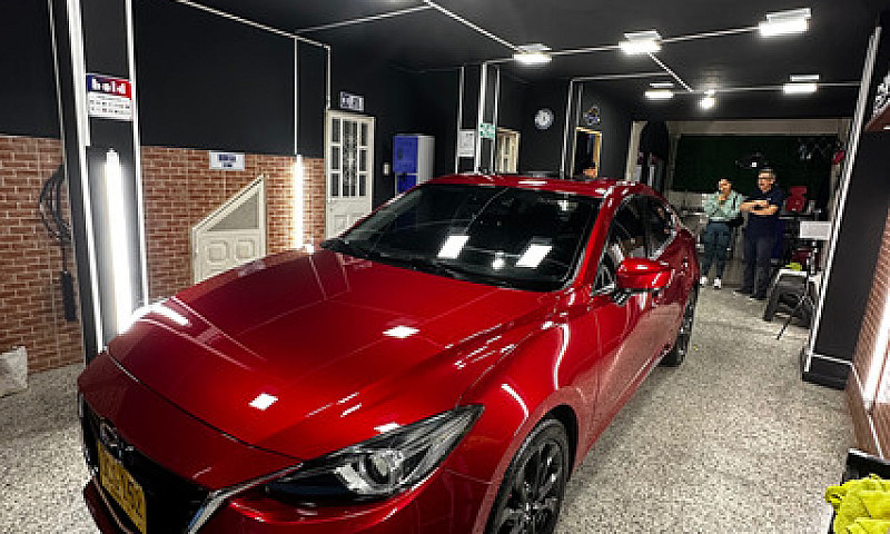 Mazda 3 2.0 Grand To...