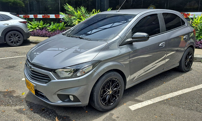 Chevrolet Joy 1.4 Lt...