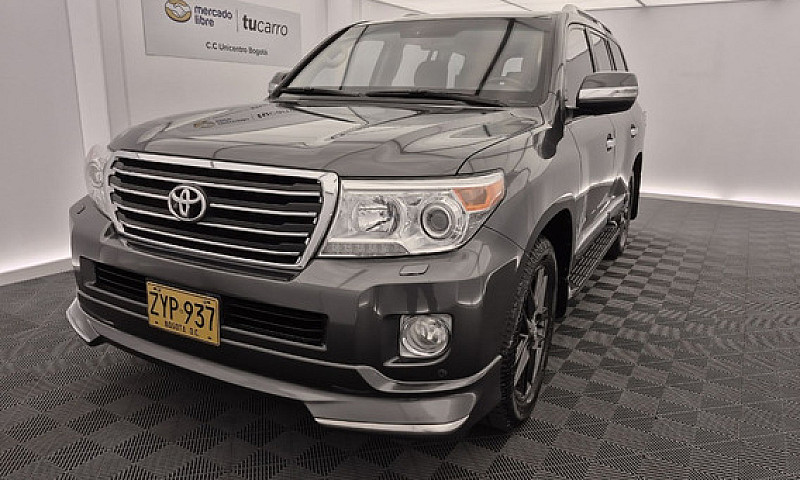 Toyota Land Cruiser ...