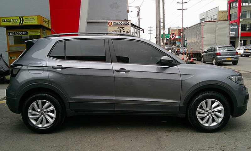 Volkswagen T-Cross 1...