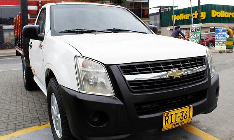 Chevrolet D-Max Esta...