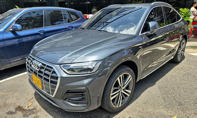 Audi Q5 2.0 Sportbac...