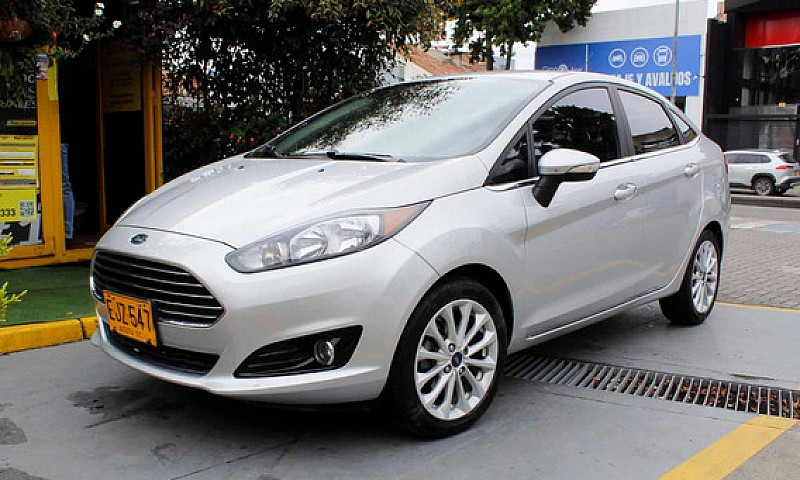 Ford Fiesta 1.6 Tita...