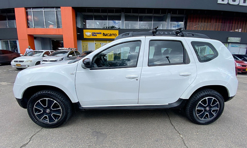 Renault Duster  Pola...