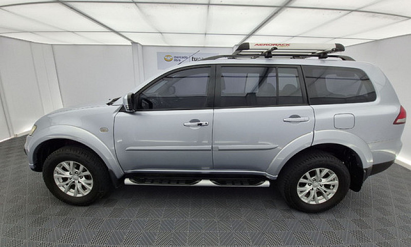 Mitsubishi Nativa 2....