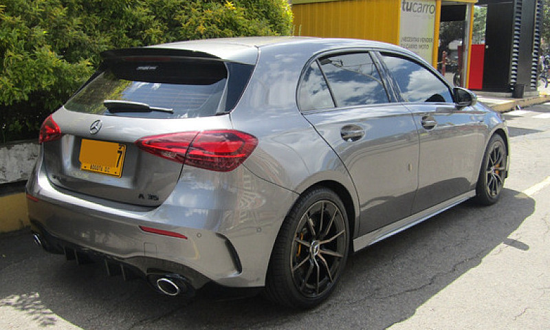 Mercedes-Benz Amg 2....