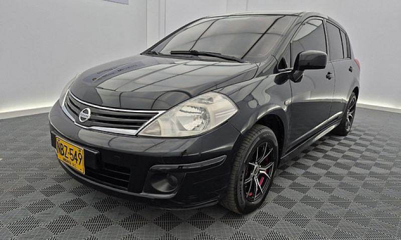 Nissan Tiida Hb 1.8 ...