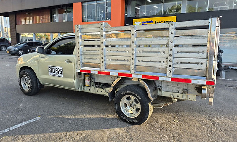 Toyota Hilux 2.7 Imv...