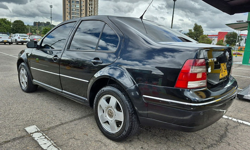 Volkswagen Jetta 2.0...