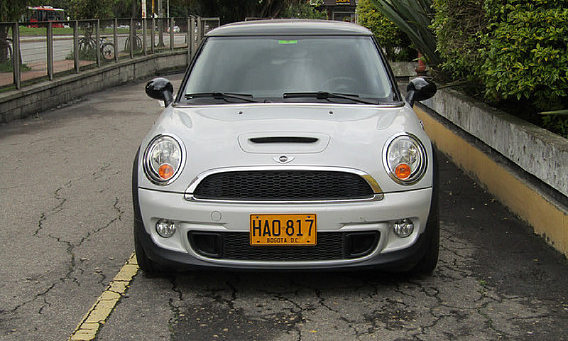 Mini Cooper S R56 1....