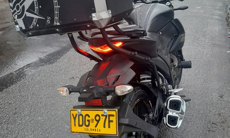 Espectacular Gixxer ...