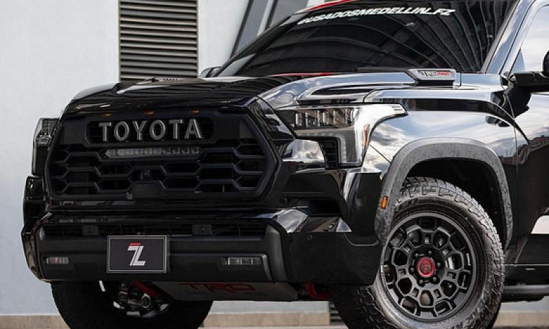 Toyota Sequoia Trd P...