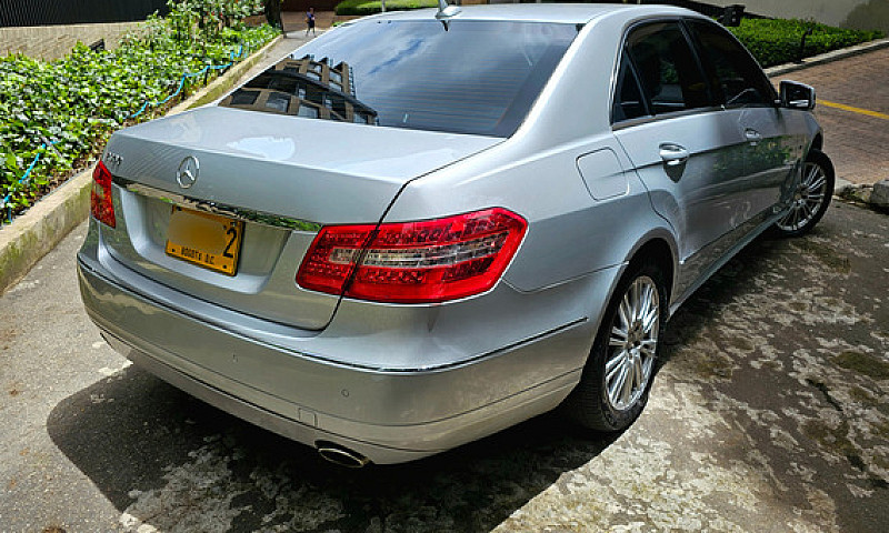 Mercedes-Benz E-350 ...
