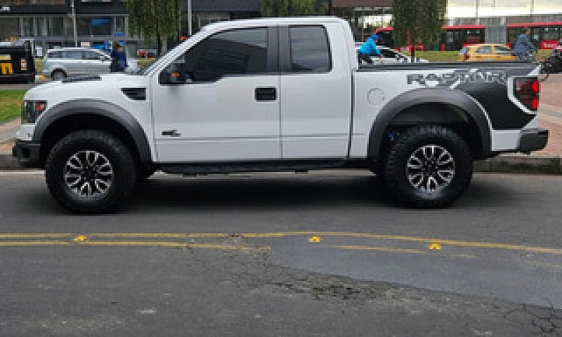 Ford F-150 6.2 Svt R...
