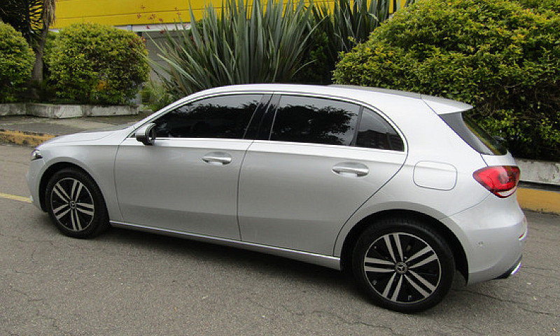 Mercedes Benz Clase ...