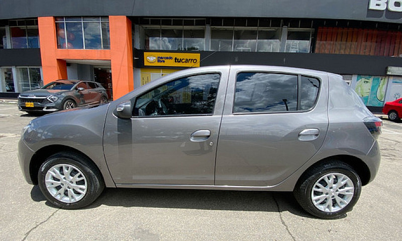 Renault Sandero 1.6 ...
