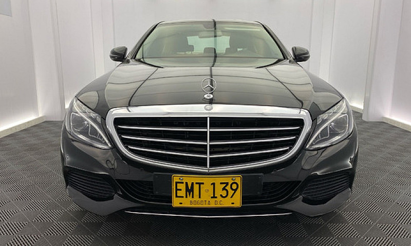 Mercedes-Benz Clase ...