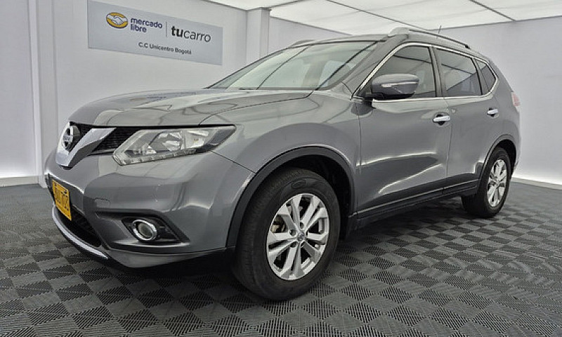 Nissan X-Trail 2.5 E...