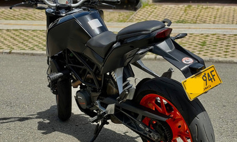Ktm Duke 200 2019...