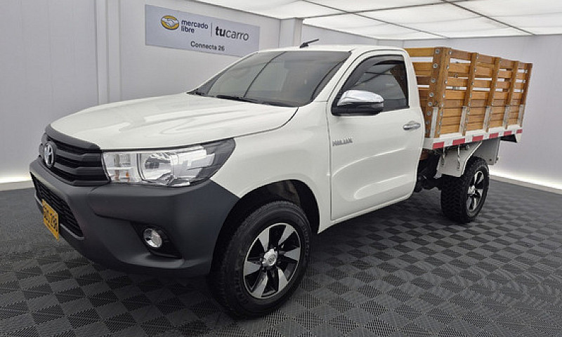 Toyota Hilux 2.7L Es...