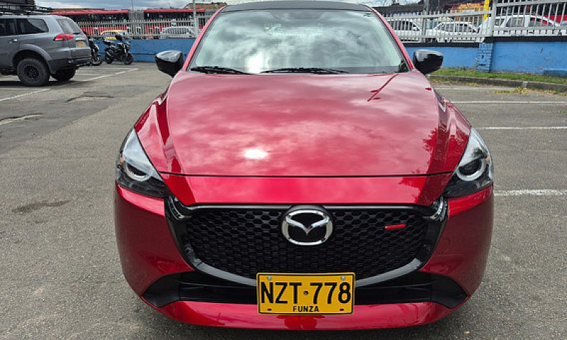 Mazda 2 Grand Tourin...