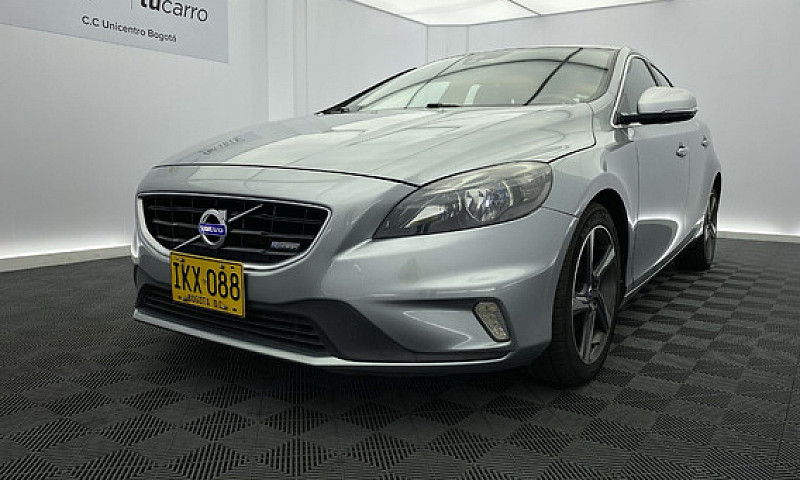 Volvo V40 1.6 T4 R-D...