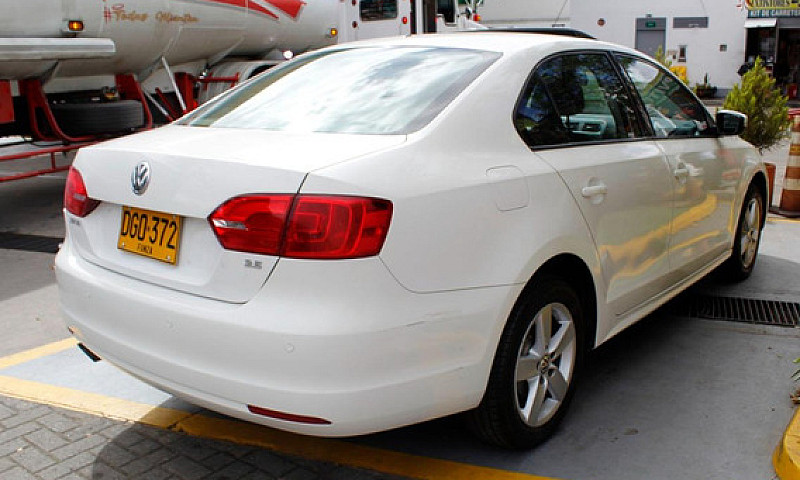 Volkswagen Jetta New...