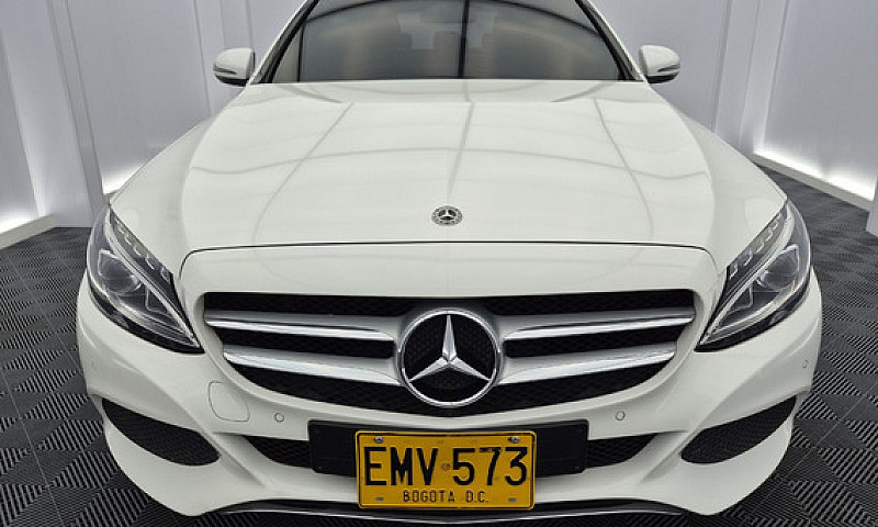 Mercedes-Benz Clase ...