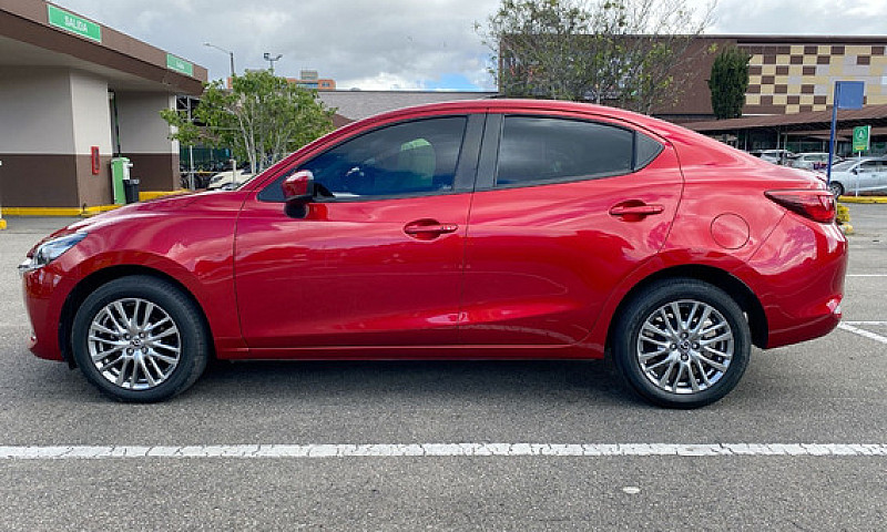 Mazda 2 1.5 Grand To...