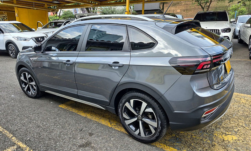 Volkswagen Nivus 1.0...