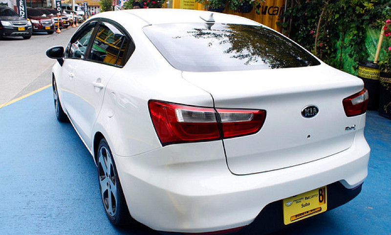 Kia Rio 1.3 Ub Ex 20...
