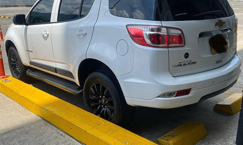 Chevrolet Trailblaze...
