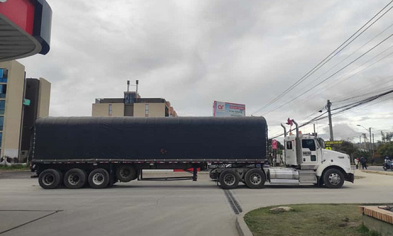 Kenworth T800 2007  ...