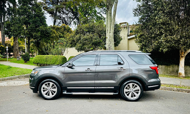 Ford Explorer 2.3 Li...