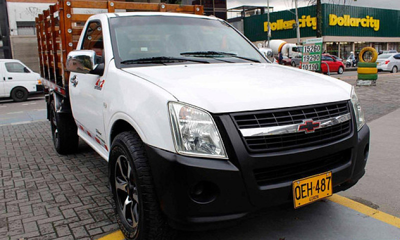 Chevrolet D-Max Esta...
