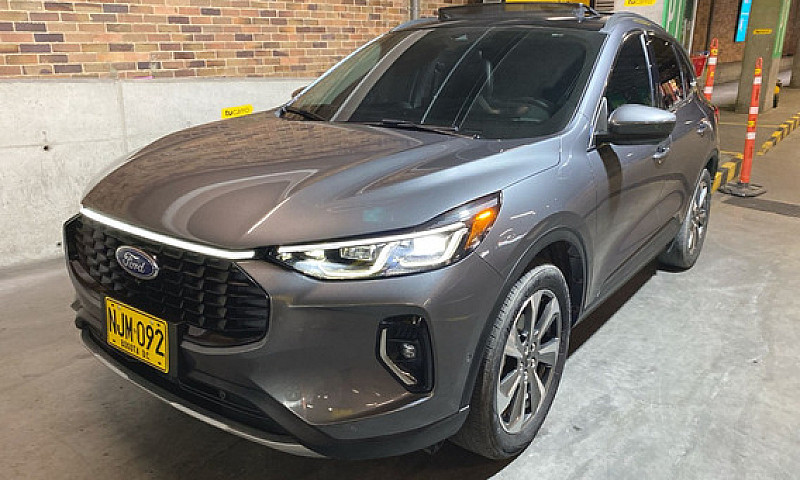 Ford Escape 2.5 Plat...