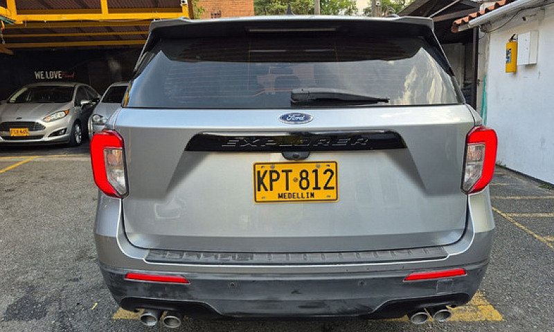 Ford Explorer 3.0 St...