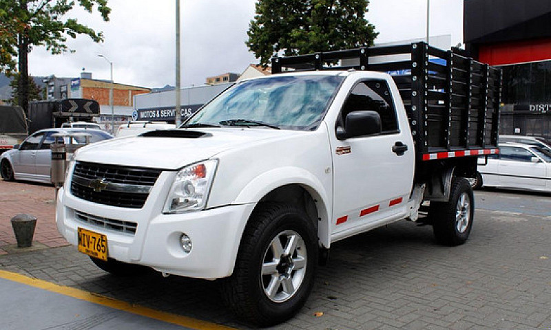 Chevrolet D-Max Esta...