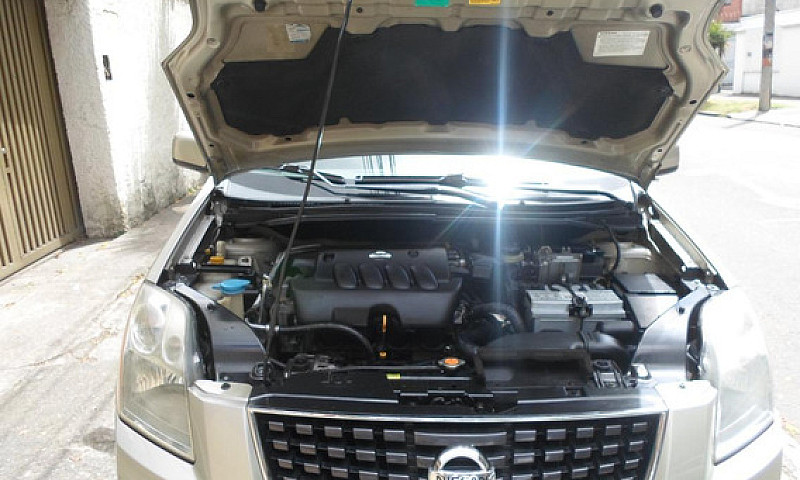 Nissan Sentra 2.0 At...