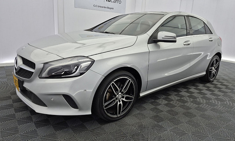 Mercedes-Benz Clase ...