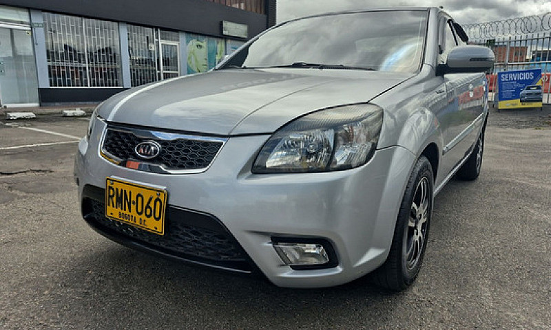 Kia Rio 1.6 4 P...