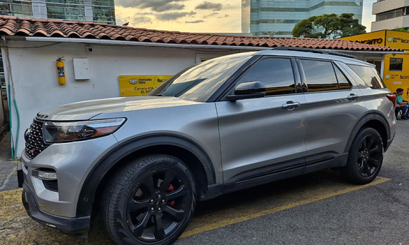 Ford Explorer 3.0 St...