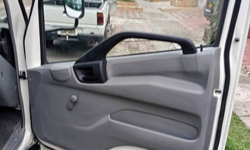 Hino Xzu710L-Qkfmp3 ...
