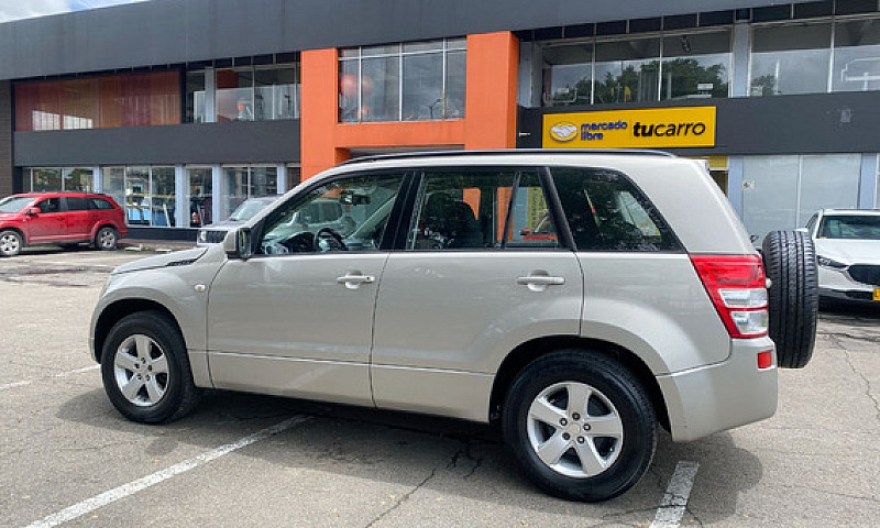 Suzuki Grand Vitara ...