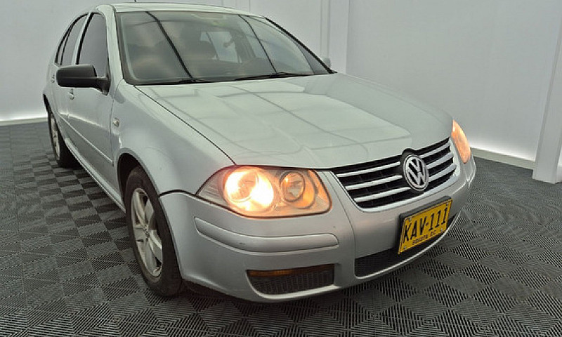 Volkswagen Jetta 2.0...