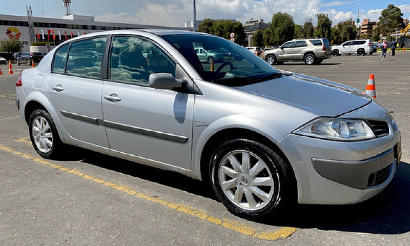 Renault Megane ...