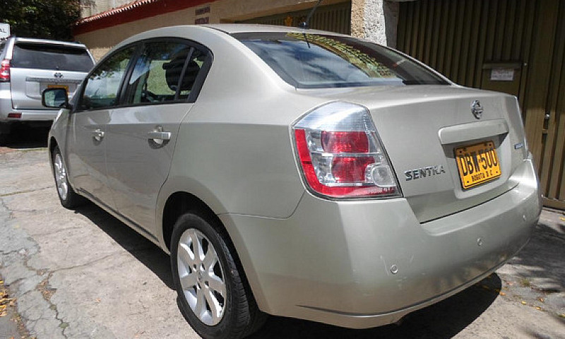 Nissan Sentra 2.0 At...