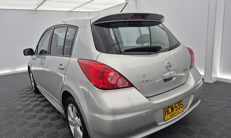 Nissan Tiida Hb 1.8 ...